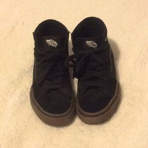 Vans high top skate pro shoes